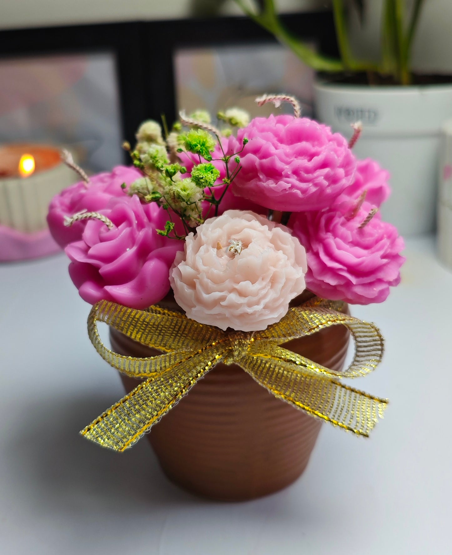 Handmade Rose Flower Candle Bouquet in Ceramic Pot – Luxury Decorative Soy Wax Gift for Valentine’s, Anniversary & Home Decor